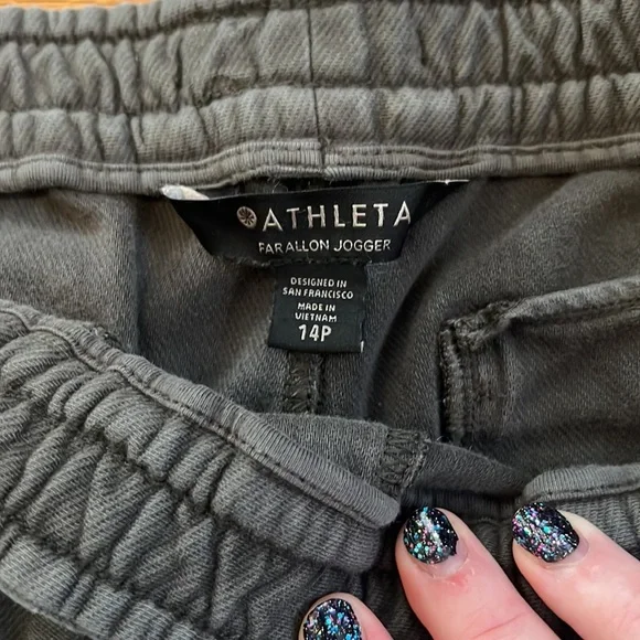 Farallon jogger from athleta in 14p - Picture 4 of 7